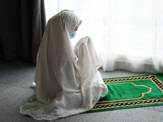 Prayer Mats for Prayer Breaks at Work